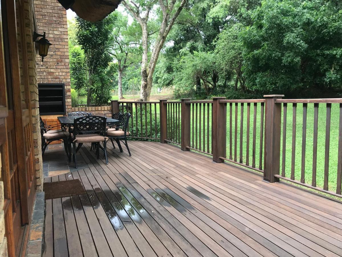 Phala Chalet No 236B Hazyview Luaran gambar