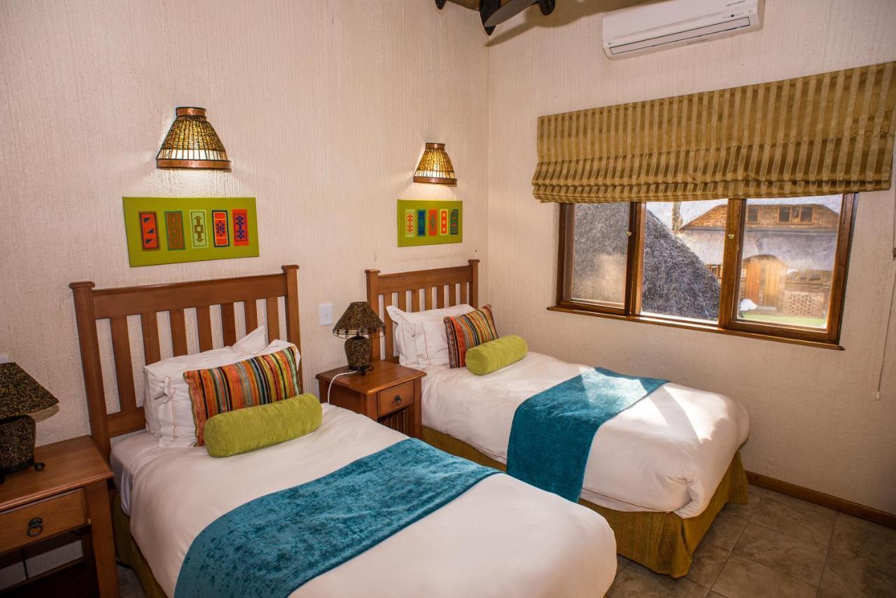 Phala Chalet No 236B Hazyview Luaran gambar
